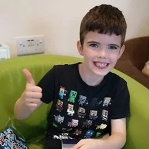 英國9歲天才男孩為自閉癥弟弟開發(fā)應用程序 英國9歲天才男孩為自閉癥弟弟開發(fā)應用程序