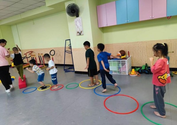 廣東獅子會為中山自閉癥孩子提供喘息服務(wù)