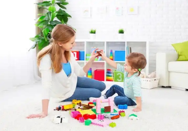 怎樣教自閉癥孩子大小、顏色和形狀的概念？