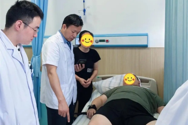 武昌醫(yī)院為重度孤獨癥男孩成功手術(shù)